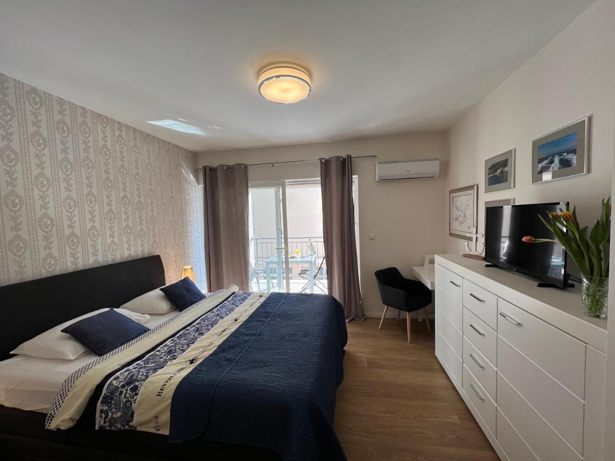 Studio Apartment Marina Mel Novi Vinodolski Kültér fotó