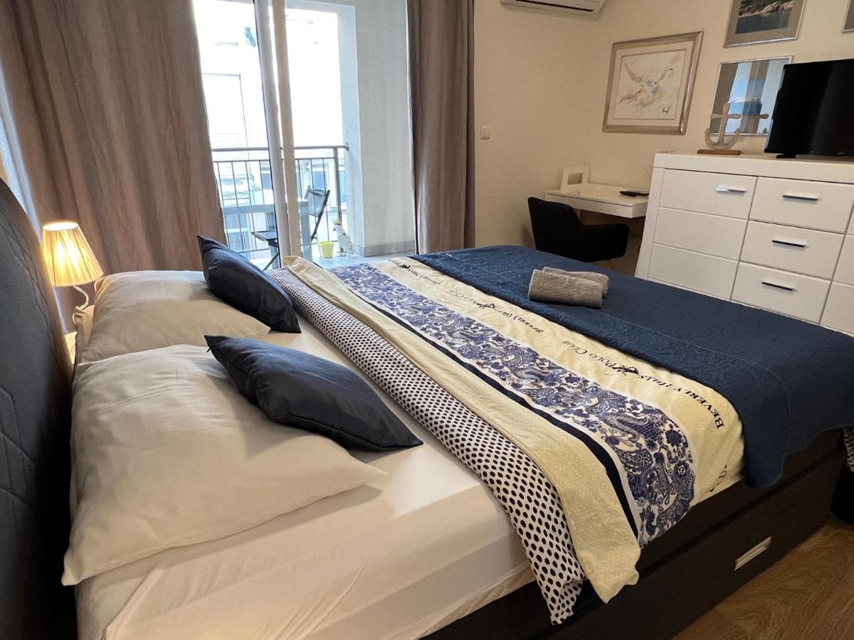 Studio Apartment Marina Mel Novi Vinodolski Kültér fotó